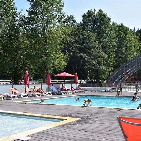 Cabane Lodge Domaine Du Lac Chambon Мурол Екстериор снимка